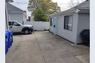 42 Fairview Avenue, Pawtucket, RI 02860 - Photo 2