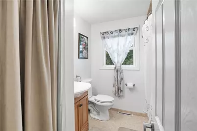 224 Sargent Street, Warwick, RI 02888 - Photo 12