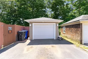 4 Oak St, West Warwick, RI 02893 - Photo 46
