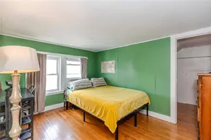 71 Clarence St, Cranston, RI 02910 - Photo 26