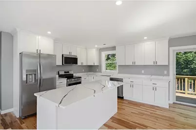 8 Fairgreen Drive, West Warwick, RI 02893 - Photo 6