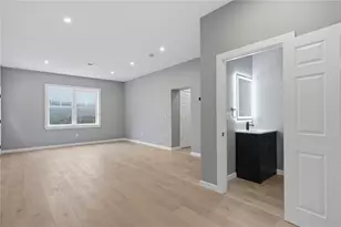 8 Fairgreen Dr, West Warwick, RI 02893 - Photo 22