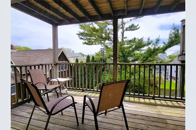 9 Narragansett Avenue #3, Newport, RI 02840 - Photo 6