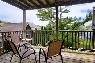 9 Narragansett Ave, Newport, RI 02840 - Photo 6