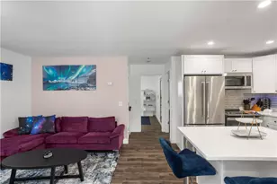 64 Duncan Ave, Providence, RI 02906 - Photo 4