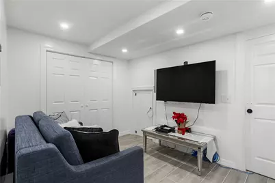 64 Duncan Avenue, Providence, RI 02906 - Photo 20