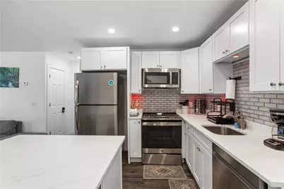 64 Duncan Avenue, Providence, RI 02906 - Photo 30