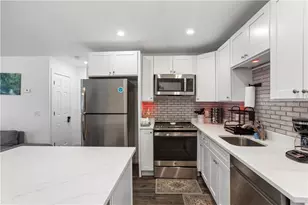 64 Duncan Ave, Providence, RI 02906 - Photo 30