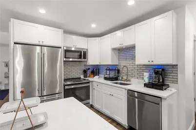 64 Duncan Avenue, Providence, RI 02906 - Photo 6