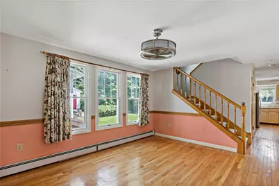 813 South Road, South Kingstown, RI 02879 - Photo 8