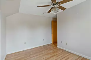 813 S Rd, South Kingstown, RI 02879 - Photo 24