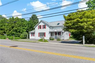 813 S Rd, South Kingstown, RI 02879 - Photo 1