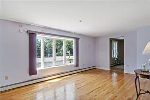 813 S Rd, South Kingstown, RI 02879 - Photo 10