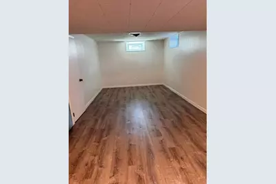 380 Liverpool Avenue #2, Pawtucket, RI 02861 - Photo 10