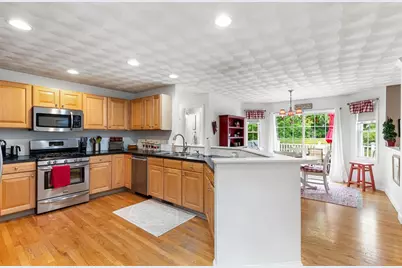 104 Birchwood Drive, South Kingstown, RI 02879 - Photo 16