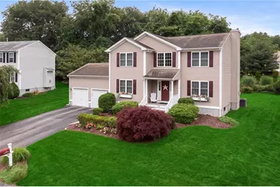 104 Birchwood Drive, South Kingstown, RI 02879 - Photo 2