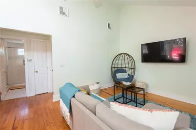 393 Aquidneck Avenue, Middletown, RI 02842 - Photo 2