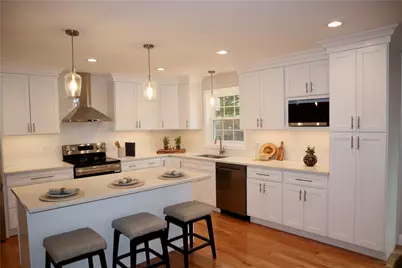 165 Glendale Avenue, Woonsocket, RI 02895 - Photo 6