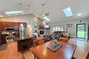 1184 Fish Hill Rd, West Greenwich, RI 02817 - Photo 10
