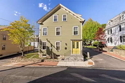 18 Barney Street #3, Newport, RI 02840 - Photo 32