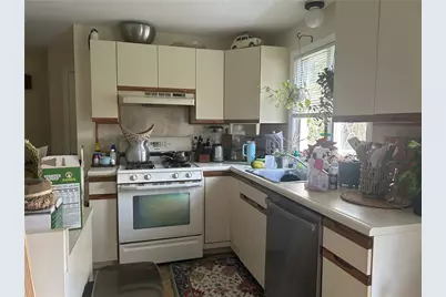 16 Manville Avenue, Lincoln, RI 02838 - Photo 18