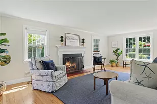 2 Woollett Ct, Barrington, RI 02806 - Photo 10
