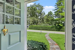 2 Woollett Ct, Barrington, RI 02806 - Photo 6