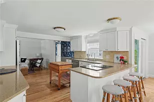 2 Woollett Ct, Barrington, RI 02806 - Photo 20