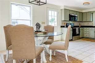 45 Brookdale Blvd, Pawtucket, RI 02861 - Photo 6