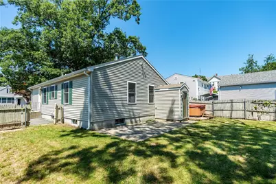 45 Brookdale Boulevard, Pawtucket, RI 02861 - Photo 34