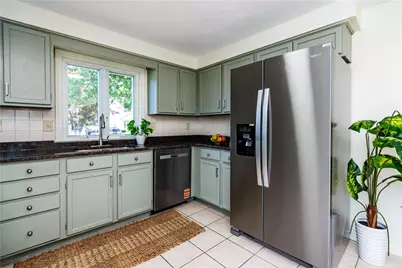 45 Brookdale Boulevard, Pawtucket, RI 02861 - Photo 10