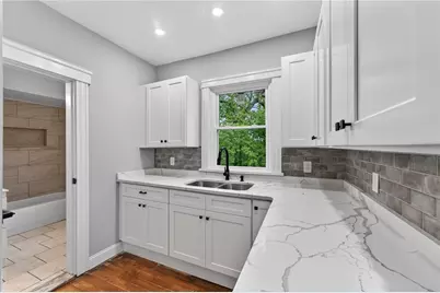31 Bowdoin Street, Providence, RI 02909 - Photo 8