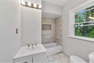 31 Bowdoin Street, Providence, RI 02909 - Photo 4