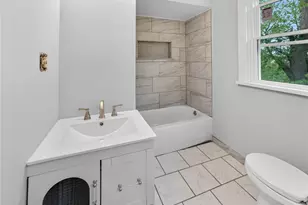 31 Bowdoin St, Providence, RI 02909 - Photo 10