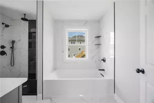 188 St Louis Ave, Woonsocket, RI 02895 - Photo 20