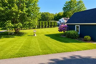 424 Buxton St, North Smithfield, RI 02896 - Photo 16