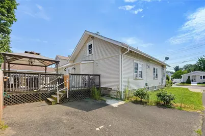 100 Centre Street, East Providence, RI 02916 - Photo 24
