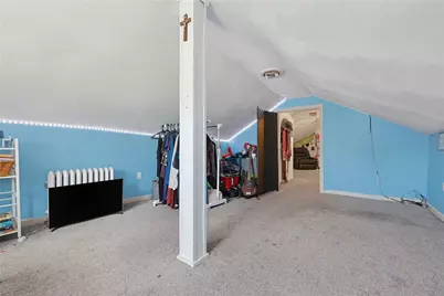100 Centre Street, East Providence, RI 02916 - Photo 16