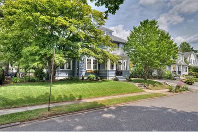 79 Hawthorne Avenue, Cranston, RI 02910 - Photo 2