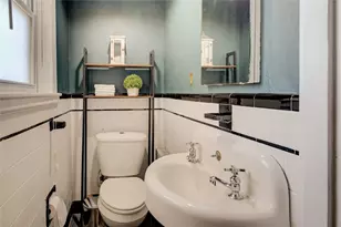 79 Hawthorne Ave, Cranston, RI 02910 - Photo 24
