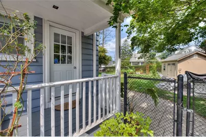 79 Hawthorne Avenue, Cranston, RI 02910 - Photo 6