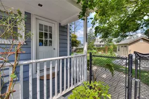79 Hawthorne Ave, Cranston, RI 02910 - Photo 6