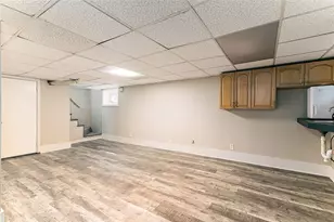 97 Williams Ave, East Providence, RI 02914 - Photo 32