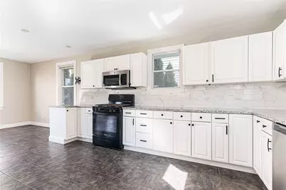 97 Williams Avenue, East Providence, RI 02914 - Photo 14