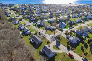 101 Sakonnet Blvd, Narragansett, RI 02882 - Photo 18