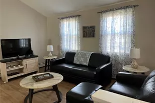 101 Sakonnet Blvd, Narragansett, RI 02882 - Photo 2