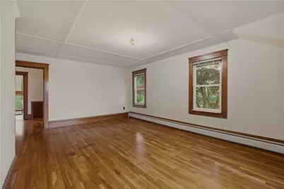22 South Avenue, Tiverton, RI 02878 - Photo 32