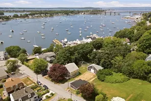 22 South Ave, Tiverton, RI 02878 - Photo 12
