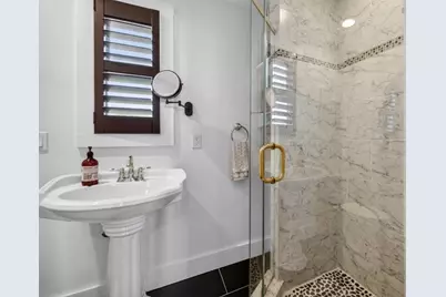 494 Thames St Street, Newport, RI 02840 - Photo 12