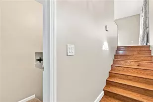 105 Branch Ave, Cumberland, RI 02864 - Photo 4